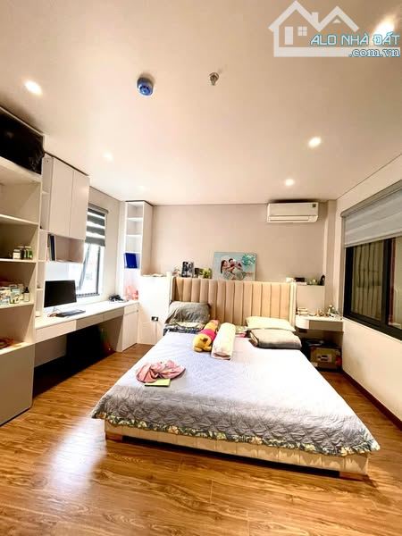 BÁN NHÀ Khương Trung, 7 tầng TM, mặt tiền khủng 6.3m, dt 93m2, 21.5 tỷ - 11