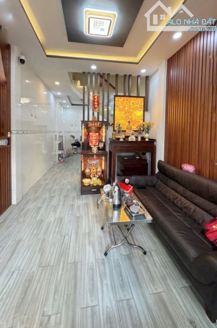Nhà 2 tầng mới đẹp, đường 3/2 - Q11 - SHR - 35m2 - 5.2 tỷ – gần chợ, trường học - 1