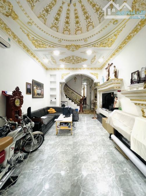 KHU CAO CẤP TÂN SƠN NHÌ - TÂN PHÚ - GẦN 80m2 - HXH THÔNG - 4 TẦNG - NHỈNH 11 TỶ - 1