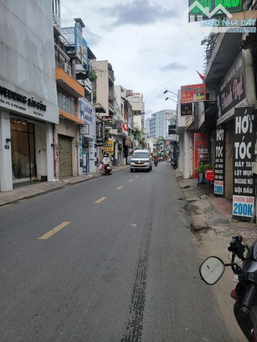 BÁN NHÀ MẶT TIỀN KINH DOANH NGUYỄN TRỌNG TUYỂN P15 Phú NHUẬN 25M2 NHÀ 2 TẦNG 2PN GIÁ NHỈNH - 1
