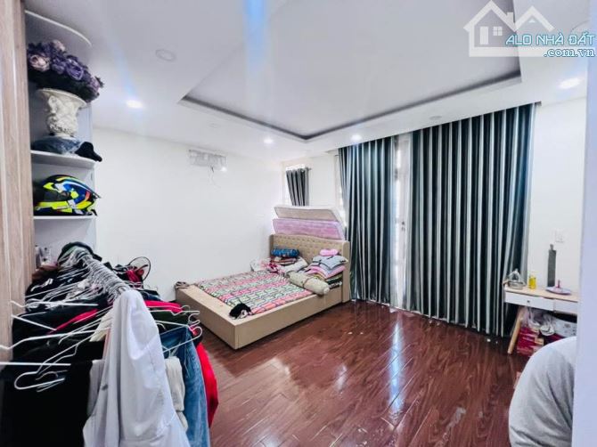 NHÀ MẶT TIỀN TRẦN VĂN QUANG 100M2 5.8M X 19M 5 TẦNG - 1