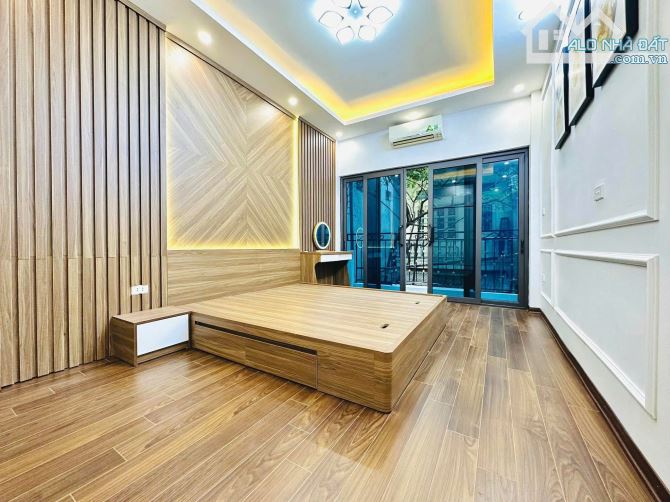 Cho thuê nhà ngõ 22 Tôn Thất Tùng, 4 tầng x 30m2, Full đồ chỉ việc vào ở, 12.5 triệu - 1