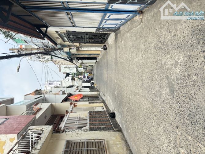 BÁN ĐẤT TẶNG NHÀ -BÌNH THẠNH- PHAN VĂN TRỊ-55M-  4,4x12.5- 6.3T - 1
