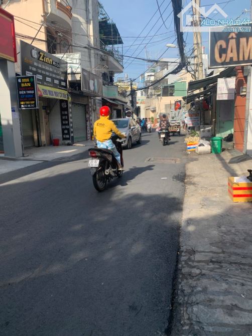 Nhà Mặt Tiền bằng giá trong hẻm. MT Trần Bá Giao,P5  5x17 chỉ 9,9 tỷ KD rất tốt - 1