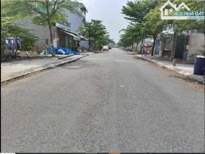 Chính chủ gởi bán lô đất 10x16m( tách được 2 lô ) , giá chỉ 1 tỷ470 - 1