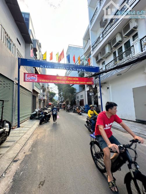 BÁN NHÀ HXH HOÀNG HOA THÁM,P13,Q TÂN BÌNH. 4,2 X 11,5. 4 TẦNG.HĐT 20 TRIỆU. GIÁ 11.2 TỶ TL - 1