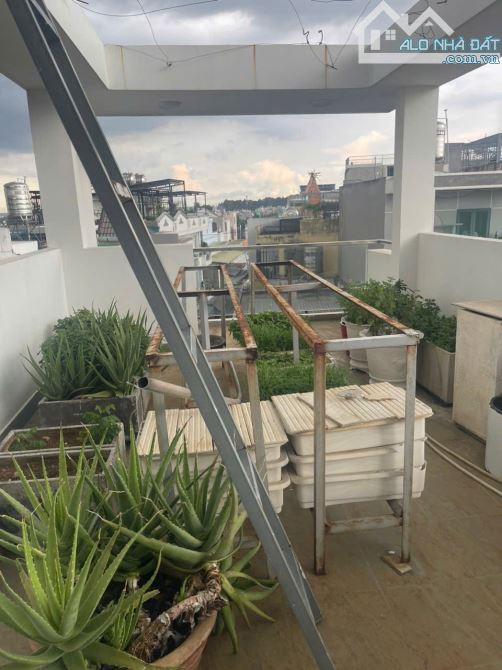 Giá 8 tỷ nhà trệt 2 lầu tum hẻm 1/ đường số 5 P. Tăng Nhơn Phú B,Q9. Gần Vincom Q9 - 1