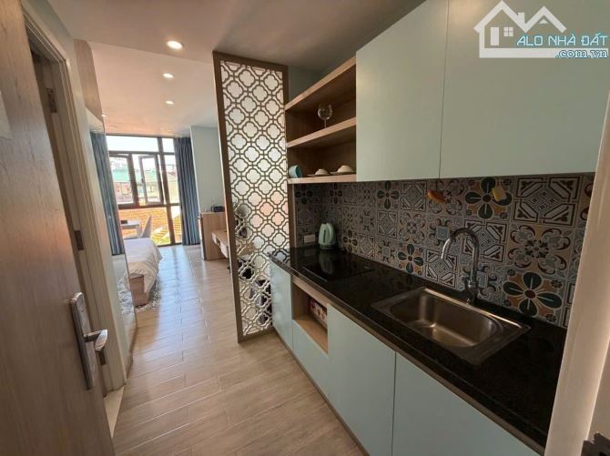 BÁN APARTMENT ĐẲNG CẤP - KHU VIP HOÀNG CẦU – 110M2 x 9 TẦNG – CHỈ 63,5 TỶ - 1
