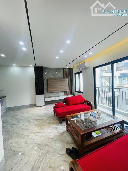 BÁN NHÀ MP TÔN ĐỨC THẮNG - MT VÀNG - SÁT VĂN MIẾU - 42M - HƠN 13 TỶ. BÁN NHANH TRONG TUẦN - 1