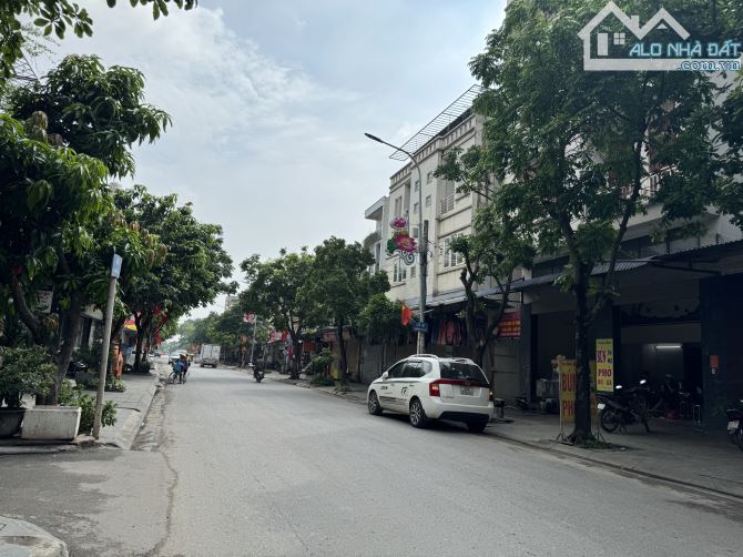 Bán đất Đản Dị Ấp Tó thị trấn Đông Anh ngõ nông oto vào nhà - 1