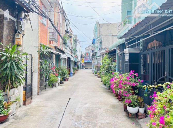 Bán Đất Ngay Chợ Hiệp Thành Q12 - 59M2 (4 x15 ) - HXT 2 Mặt Tiền -  Chỉ 3,73 Tỷ. - 1