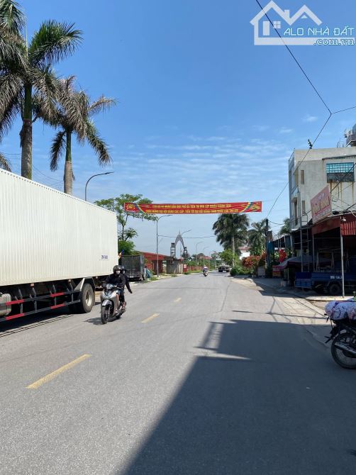 ĐẤT PHƯỜNG XUÂN LÂM - MẶT ĐƯỜNG TÔ QUYỀN/TRÊN ĐƯỜNG VÀO HỒNG HẠC CITY 100M2 - 1