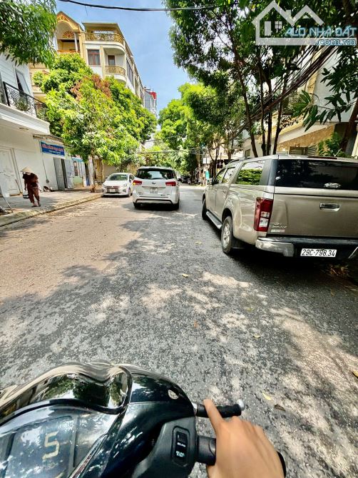 Tái định cư THƯỢNG THANH - vỉa hè ô tô tránh  - 75m đất mt 6m vuông A4 -  giá tốt. - 1