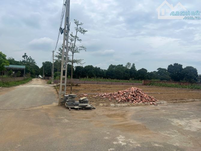 Bán nhanh lô đất 100m2 cách QL21 chỉ 300m thuộc Phú Cát, Quốc Oai - 1