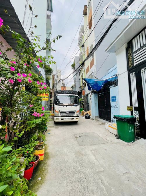 GIẢM SÂU : Căn Hộ DV 2 mặt hẻm Tân Kỳ Tân Quý gần AEON , DT: 8.5x19m, 46 Phòng, TN: 200 TR - 1