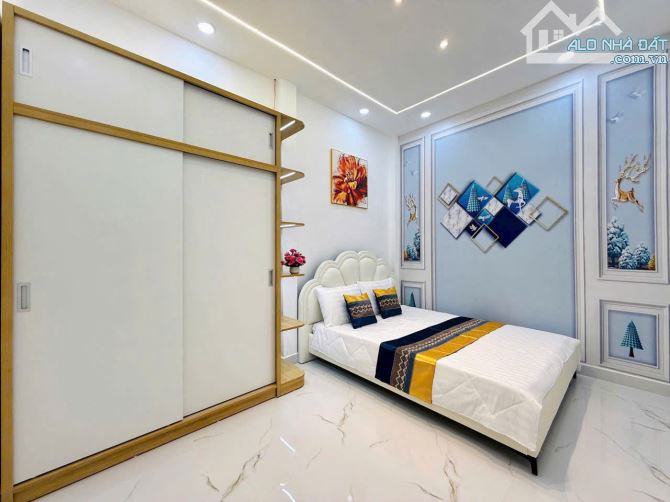 🏡 Nhà Đẹp Hẻm VIP Phan Xích Long, P.2, Phú Nhuận – Trệt Lửng 2 Lầu ST – Giá Tốt - 1