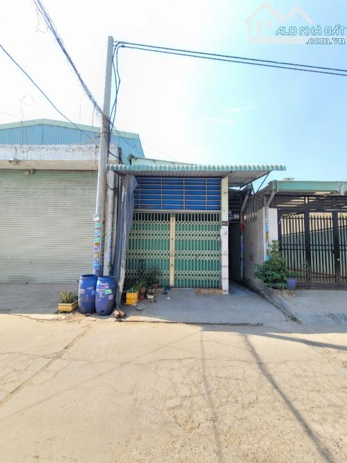 4Tỷ7__223,2m2__Dãy trọ 1Kiot + 9Phòng__thu 15 tr/th__Hẻm 5m, cách đường Bình Chuẩn 34 100m - 1