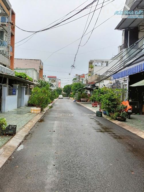 BÁN ĐẤT TẶNG NHÀ – GÒ VẤP – GẦN 105M² - HXT 8M - NHỈNH 7 TỶ - 1