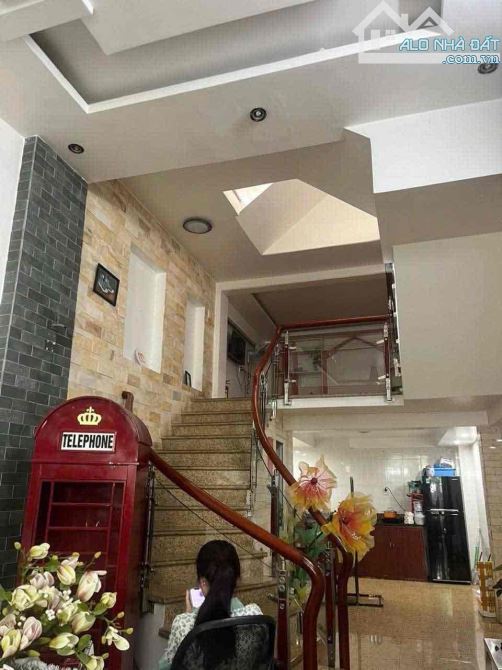 🌟 NHÀ 4.5 TẦNG KIÊN CỐ GẦN NGÃ 5 HOÀNG DIỆU – Ô TÔ VÀO TẬN CỬA – TRUNG TÂM TP - 1