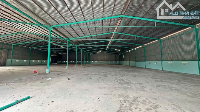 Cho thuê kho xưởng Dĩ An gần SG 2200m² PCCC đường cont điện 3fa sản xuất đa nghề - 2