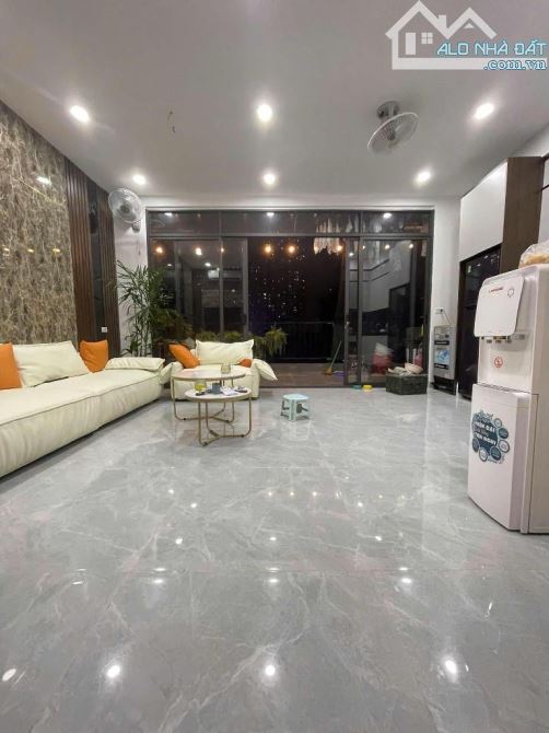 Bán nhà Khuất Duy Tiến, phân lô ô tô, thang máy, gần phố, 53m2, hơn 18 tỷ - 2