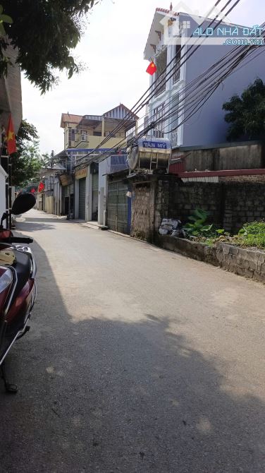 CHÍNH CHỦ CẦN BÁN LÔ ĐẤT NGÕ THÔNG OTO TRÁNH GIÁ HƠN 4 TỶ - 2
