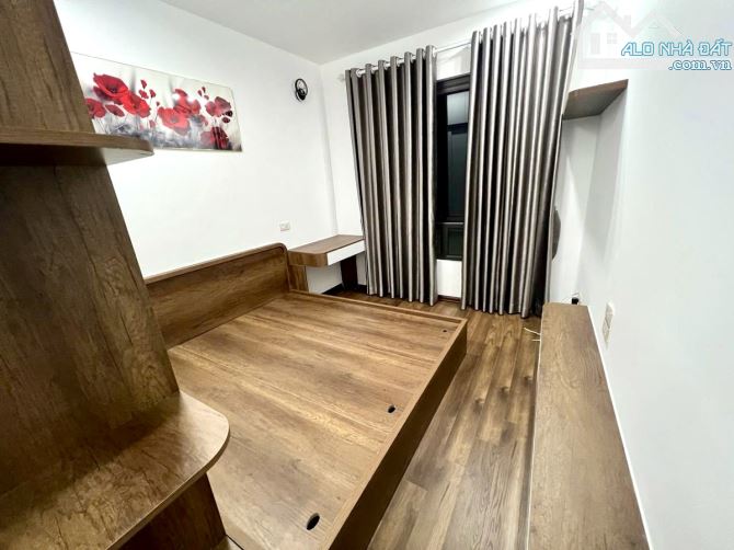 BÁN NHÀ VIP ĐỐNG ĐA -NGÕ BA GÁC - 30M RA PHỐ TRUNG PHỤNG - FULL NỘI THẤT CHỈ HƠN 6 TỶ - 2
