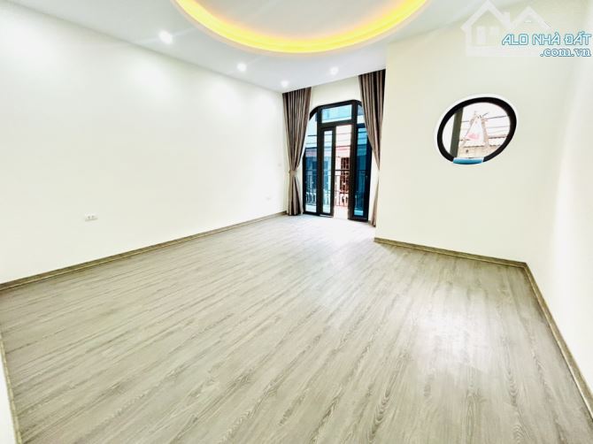 BÁN NHÀ NGỌC HỒI, HOÀNG MAI PHÂN LÔ, Ô TÔ 54M X 4 TẦNG, 2 THOÁNG VĂN MINH, YÊN TĨNH. - 2