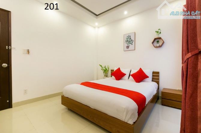 KHÁCH SẠN MẶT TIỀN KHU BÀU CÁT 12MX15M 5 LẦU 30P GIÁ 39 TỶ CÒN TL - 2