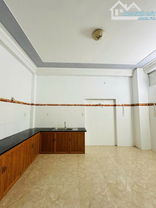Bán Nhà HXH 6m Nguyễn Bá Tòng - DT 4.2 x 15 - 58m2 giá chỉ 7.99 tỷ Tl - 2
