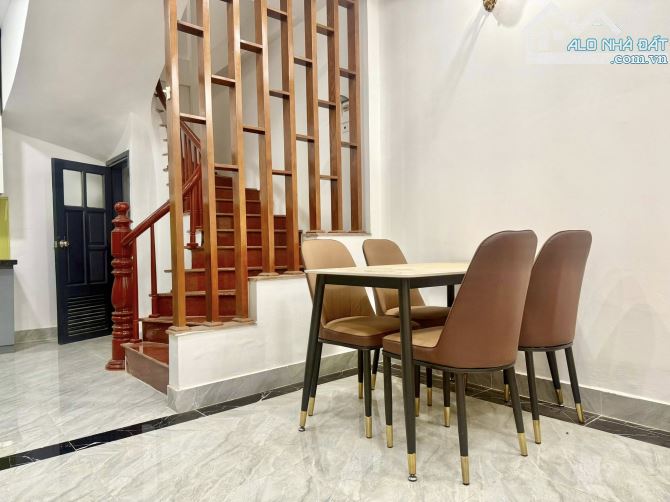 BÁN NHÀ ĐẸP NGÕ NÔNG GẦN PHỐ OTO 50M, NỞ HẬU 37M 5T CHỈ 6,95 TỶ - 2