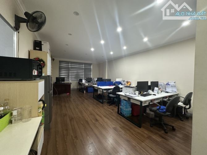 BÁN NHÀ HOÀNG QUỐC VIỆT- Ô TÔ TRÁNH, VỈA HÈ- 50M2, 7 TẦNG THANG MÁY_ GIÁ 15.5 TỶ - 2