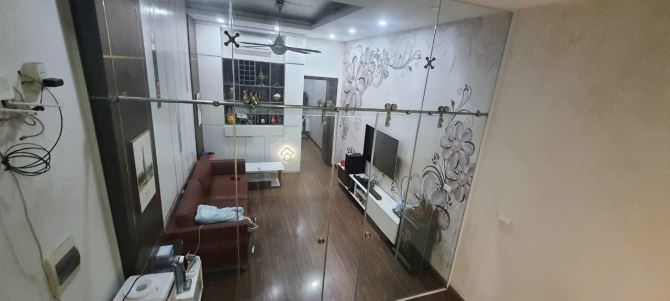 Bán nhà phố Nguyên Hồng, Đống Đa 48m, 4 tầng. Giá: 23.9 tỷ - 2