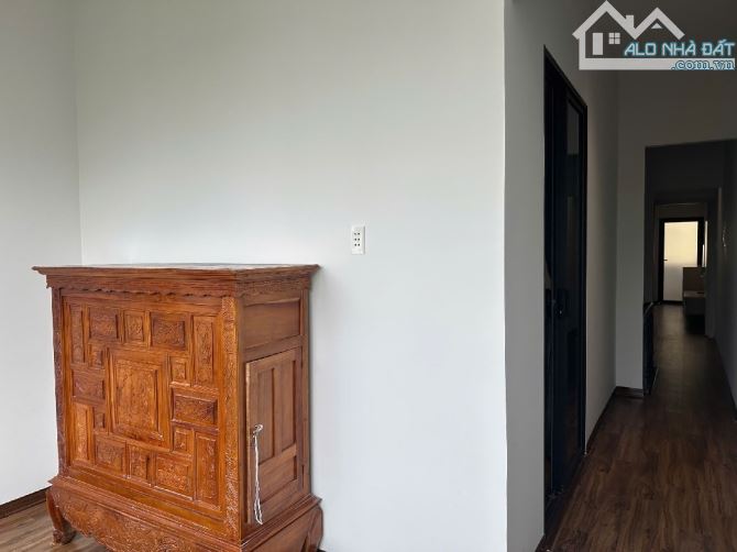 SIÊU PHẨM NHÀ MẶT PHỐ 2 TẦNG LƯU TRỌNG LƯ VEN SÔNG HÀN ĐỐI DIỆN SUNWHELL CỰC ĐẸP - 2