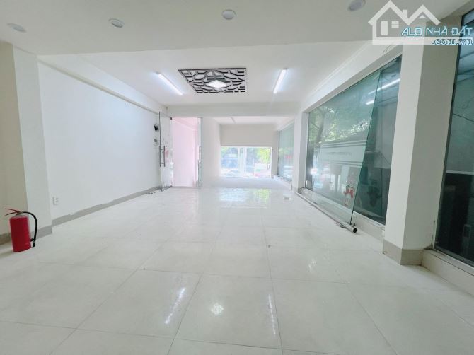 Mặt bằng KD Cửa Hàng 50m2 mặt tiền 5m đẹp tại phố Lớn Trung Kính giá rẻ, sử dụng ngay - 2