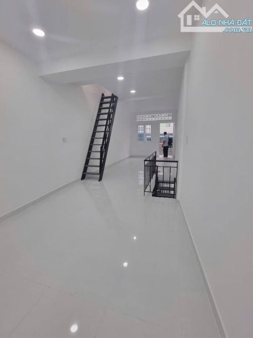 🏡 BÁN GẤP TRONG THÁNG - TRẦN HƯNG ĐẠO - QUẬN 1 - 35M² - 3 TẦNG 🏡 - 2