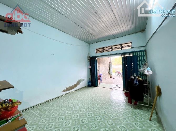 Bán Nhà Ngang 7.3m Vị Trí 2 Ql1A gần Cầu Sập khu thương mại Universe P.Tân Biên - 2