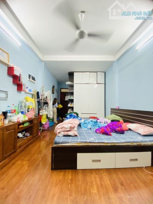 Bán nhà Hồ Tùng Mậu 5 tầng gần phố cạnh trung tâm các trường đại học lớn - 2