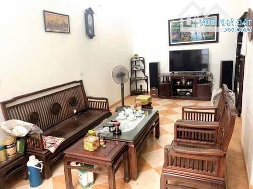🌟 BÁN ĐẤT TẶNG BIỆT THỰ PHỐ NGỌC THỤY – DT 168M², 3 TẦNG – GIÁ CHỈ 21,5 TỶ NGÕ Ô TÔ TRÁN - 2