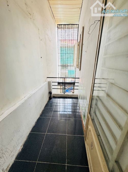 🏘🔥TT TÂN PHÚ GIÁP TÂN BÌNH HẺM VF5 SẠCH SẼ - NHÀ 50M - 5.4x10M 2 TẦNG - GIÁ CHỈ 4.8 TỶ - 2