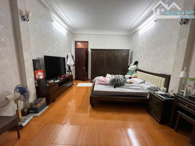 ⭐️LÔ GÓC - BÙI XƯƠNG TRẠCH - 3 GÁC ĐUA - NỞ HẬU - TRƯỚC NHÀ RỘNG - 37M2X5T - 2