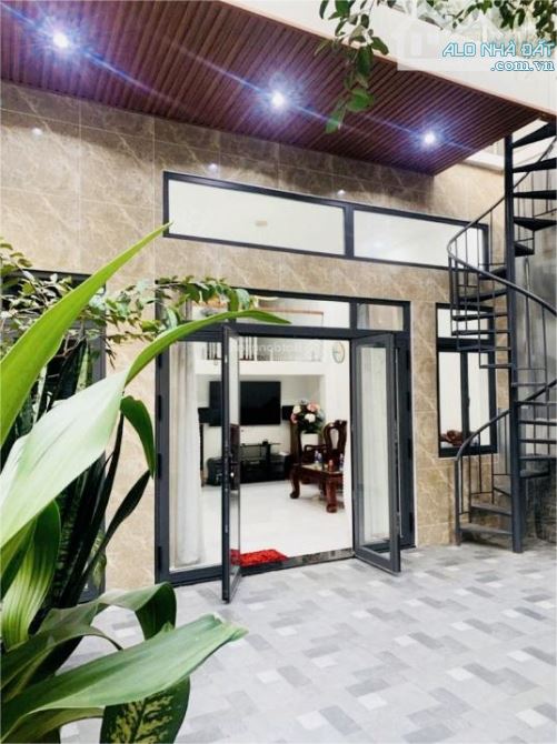 🏡 Bán nhà CMT8, Q.10, nở hậu hẻm sạch, nhỉnh 8.x tỷ! - 3
