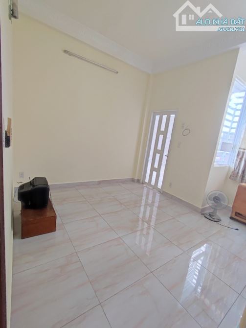 ✈️✈️NHÀ ĐẸP 3 TẦNG BTCT - 40M2 - 4.8 TỶ   PHẠM VĂN BẠCH P15 TÂN BÌNH. 💎💎 - 3