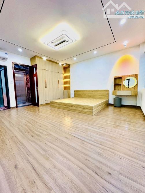 Bán Nhà Gia Thuỵ 55m2-6 tầng-mt 5m-8.9 tỷ-3 THOÁNG - THANG MÁY-FULL NỘI THẤT-PHÁP LÝ CHUẨN - 3
