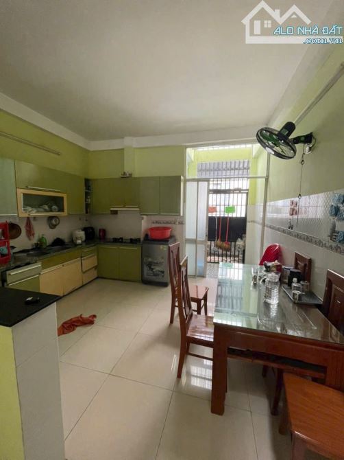 CHỦ GỞI BÁN NHÀ 1 TRỆT 1 LẦU KHU TÁI ĐỊNH CƯ BỬU HOÀ. ĐƯỜNG 6M + VĨA HÈ 3M. GIÁ CHỈ 3,2 TỶ - 3