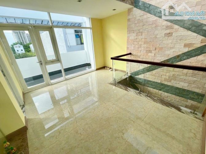NHÀ 3 TẦNG - DT 7x16 - KDC TRÍ KIỆT SÁT ĐỖ XUÂN HỢP CẠNH GLOBAL CITY - 3