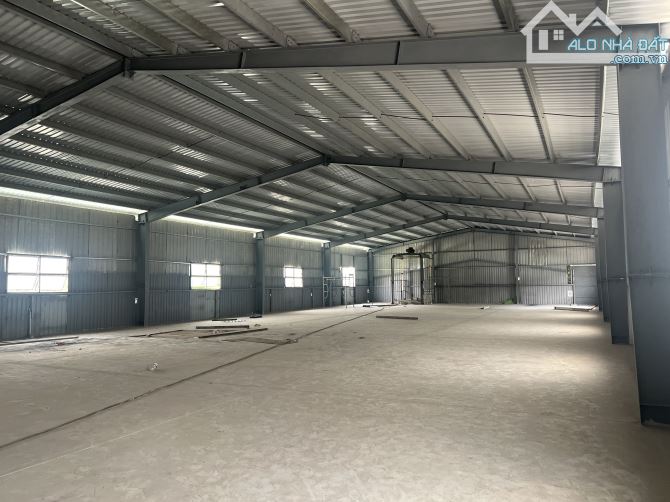 Cho thuê kho xưởng 730m2 - 42tr Đường Võ Văn Kiệt - 2
