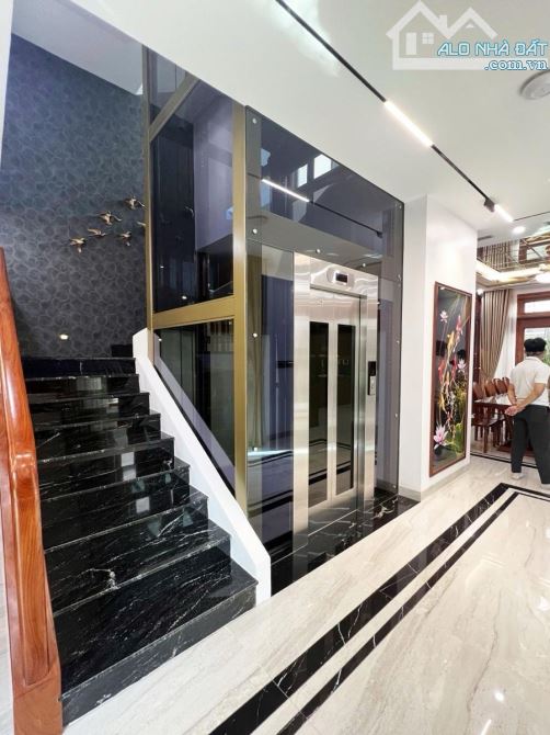 Biệt thự An Vượng Villa, nội thất gỗ xịn, thang máy nhập, vị trí đắc địa - 3