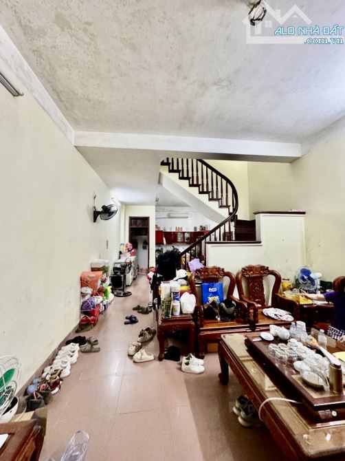 Bán Gấp NHÀ DÂN XÂY Ngọc Thuỵ 58m2-Mt 5m- hơn 12 tỷ-KHU PHÂN LÔ LIỀN KỀ ĐẦM NẤM-VỈA HÈ-OTO - 3