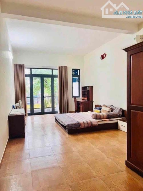 CẮT LỖ SAU 1 TỶ BÁN NHÀ 2 TẦNG MẶT TIỀN AN DƯƠNG VƯƠNG VEN SÔNG HÀN TRỤC 30M VỊ TRÍ ĐẸP - 3